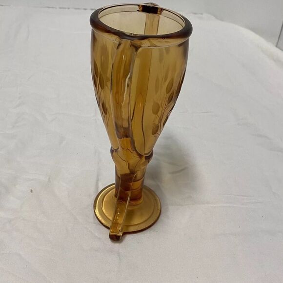 Amber Floral Trophy Vase - Picture 4 of 7
